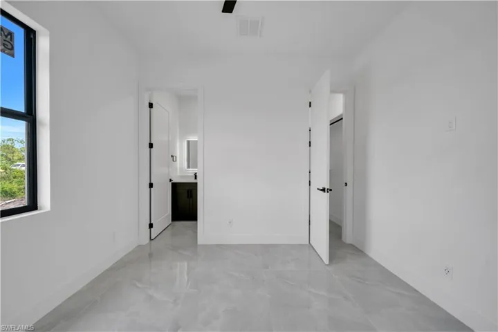 3015 43rd St W, Lehigh Acres, Florida 33971
