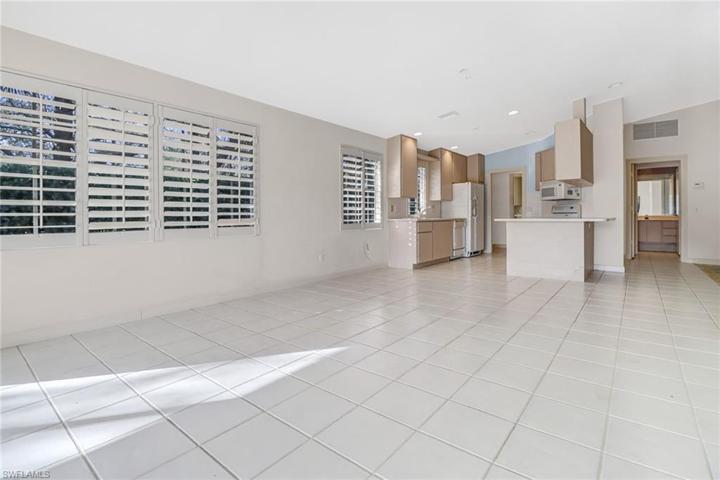 3695 El Segundo CT, NAPLES FL 34109
