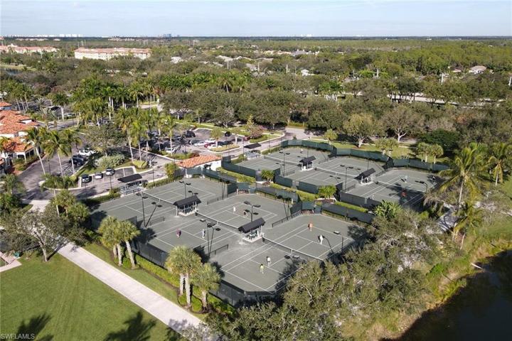3695 El Segundo CT, NAPLES FL 34109