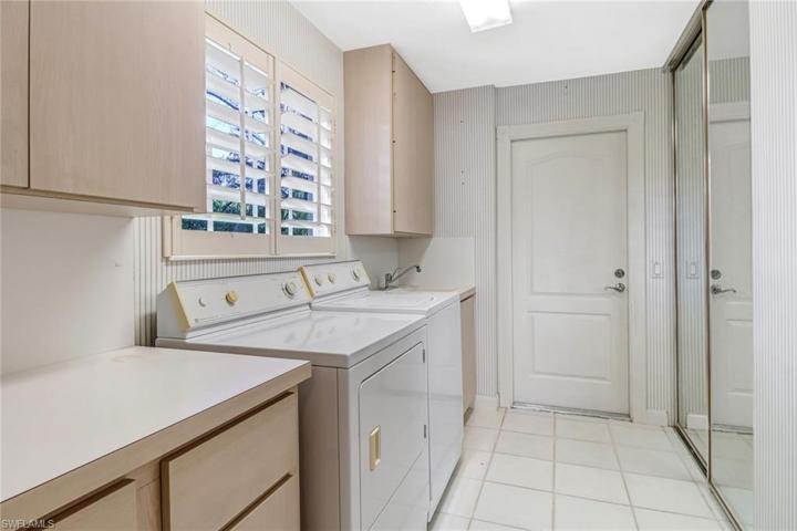 3695 El Segundo CT, NAPLES FL 34109