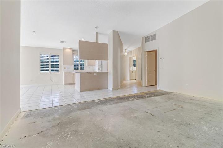 3695 El Segundo CT, NAPLES FL 34109