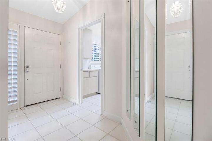 3695 El Segundo CT, NAPLES FL 34109