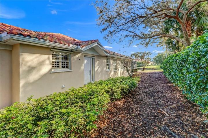 3695 El Segundo CT, NAPLES FL 34109