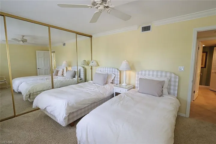 3483  Gulf Shore N BLVD, Naples, FL 34103