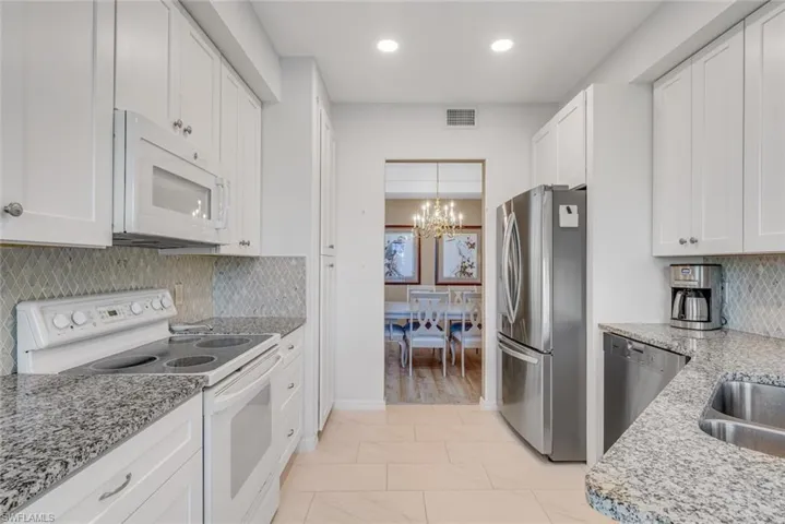 Large updated kitchen