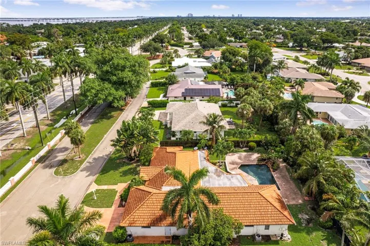 5231 Greenbriar Dr, Fort Myers, Florida 33919