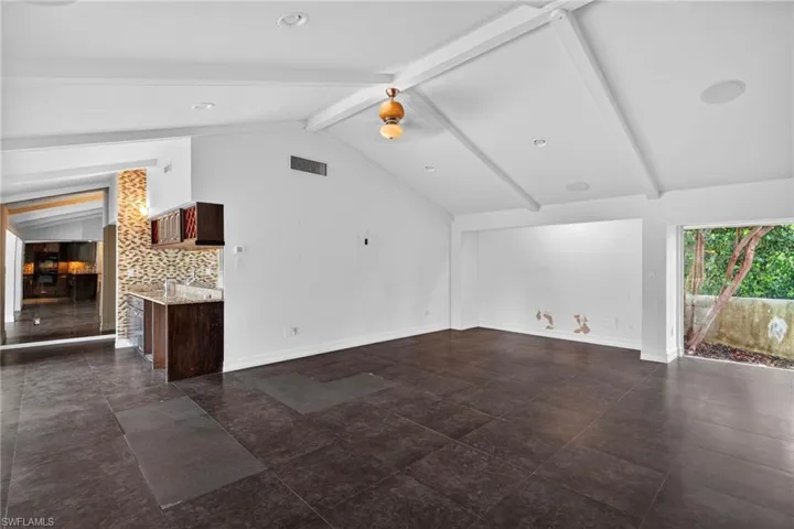 5231 Greenbriar Dr, Fort Myers, Florida 33919