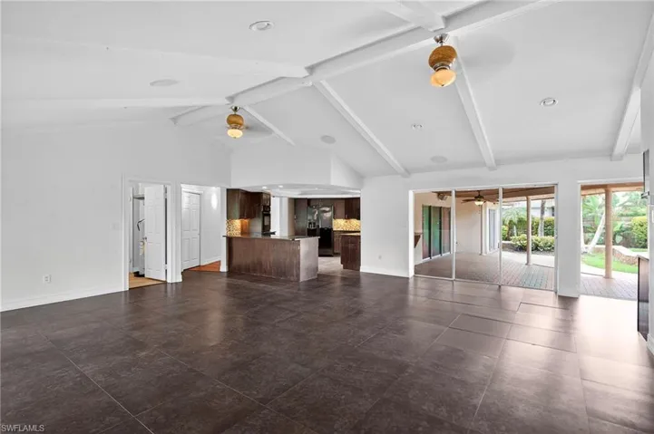5231 Greenbriar Dr, Fort Myers, Florida 33919