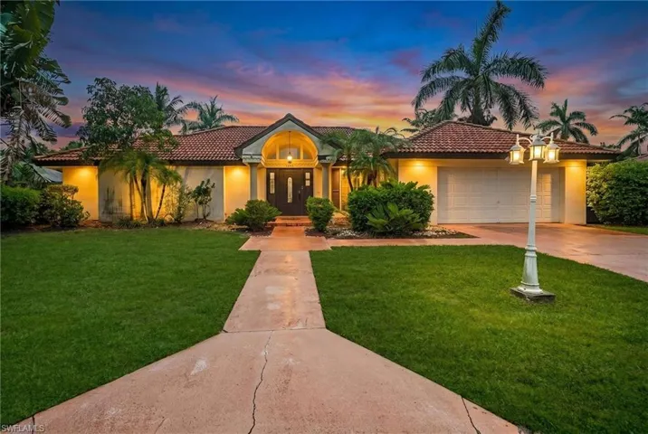 5231 Greenbriar Dr, Fort Myers, Florida 33919
