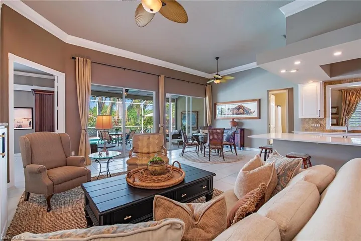 2904  Hatteras  WAY, Naples, FL 34119