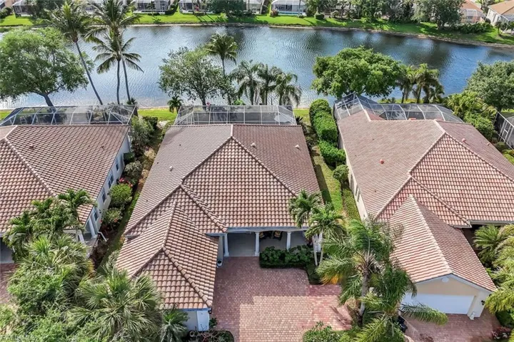 2904  Hatteras  WAY, Naples, FL 34119
