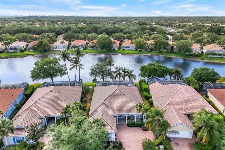 2904  Hatteras  WAY, Naples, FL 34119