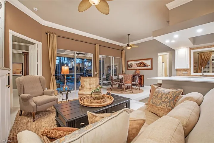 2904  Hatteras  WAY, Naples, FL 34119
