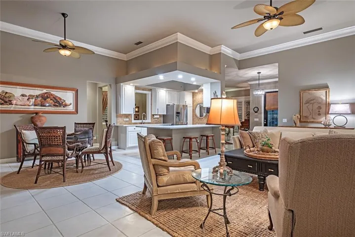2904  Hatteras  WAY, Naples, FL 34119
