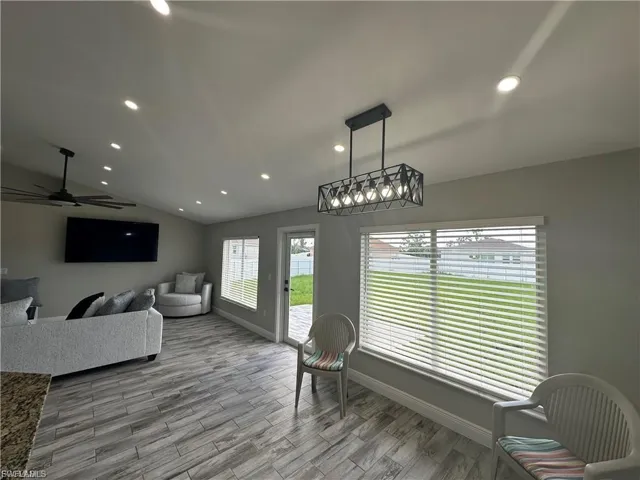 1518 Ne 43rd Ln, Cape Coral, Florida 33909