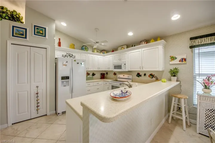 Breakfast Bar.