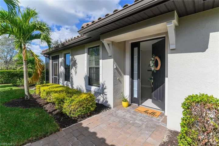 8111 Calle Canovas St, Naples, Florida 34114