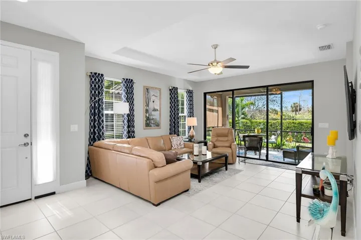 8111 Calle Canovas St, Naples, Florida 34114