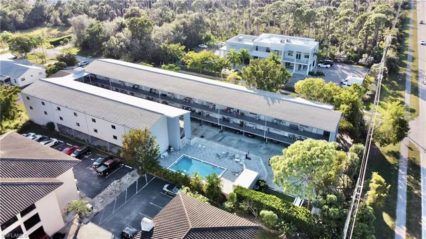826 Wiggins Pass Rd 201, Naples, Florida 34110
