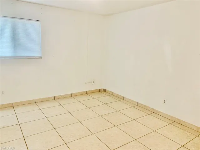 826 Wiggins Pass Rd 201, Naples, Florida 34110
