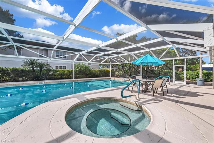 Community Pool/Spa