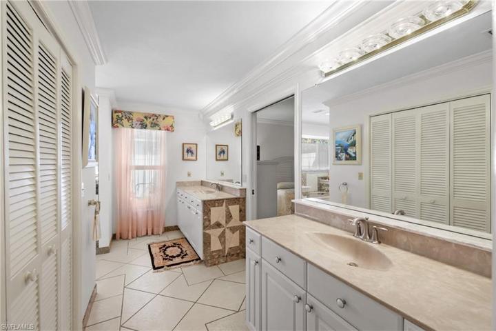 2727 SE 24 PL, CAPE CORAL FL 33904
