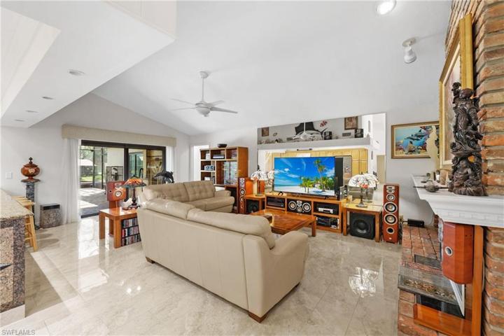 2727 SE 24 PL, CAPE CORAL FL 33904