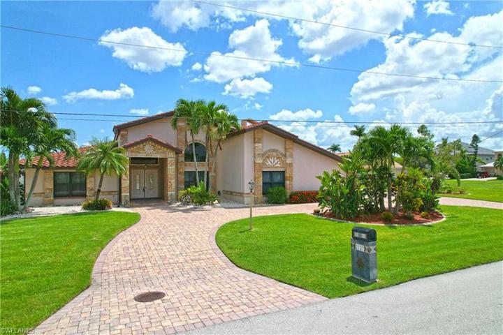 2727 SE 24 PL, CAPE CORAL FL 33904