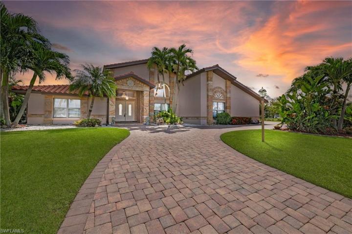 2727 SE 24 PL, CAPE CORAL FL 33904