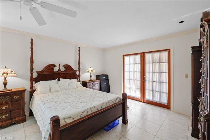 2727 SE 24 PL, CAPE CORAL FL 33904