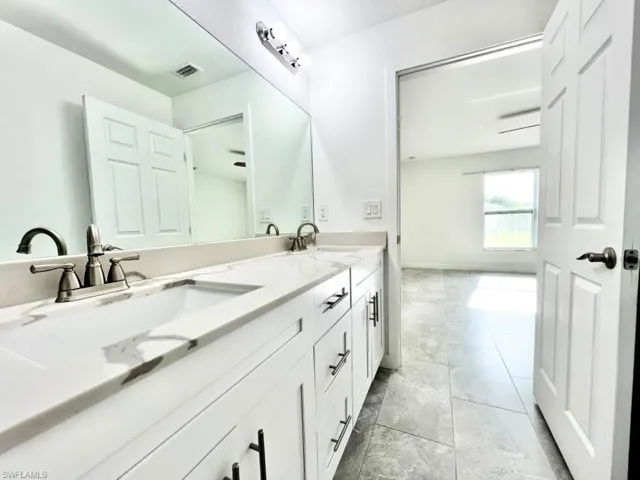 4622 Sw 7th Pl, Cape Coral, Florida 33914