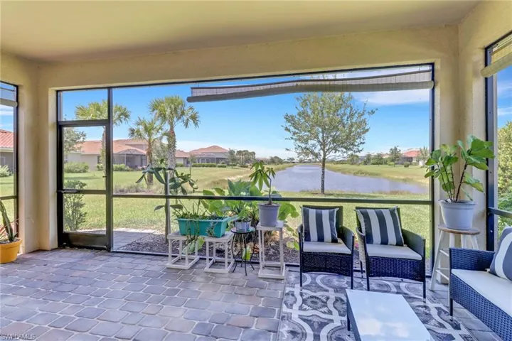 Water view from the lanai