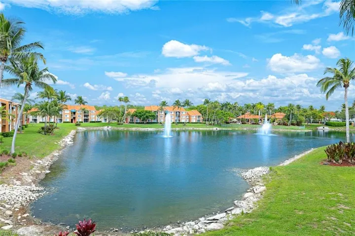 1205  Wildwood Lakes  BLVD, Naples, FL 34104