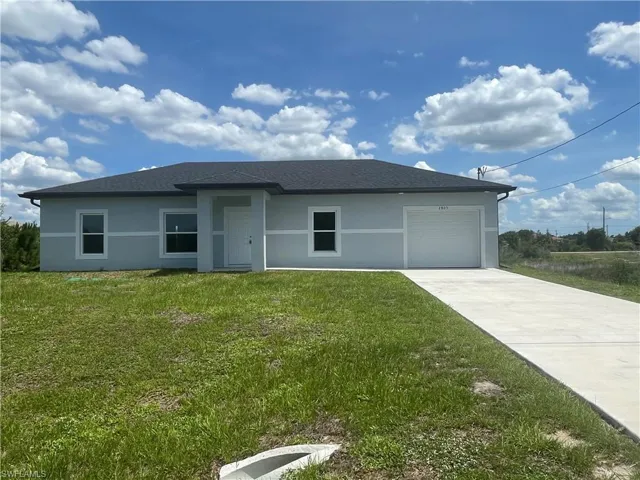 2805 20th St Sw, Lehigh Acres, Florida 33976