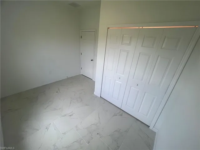 2805 20th St Sw, Lehigh Acres, Florida 33976