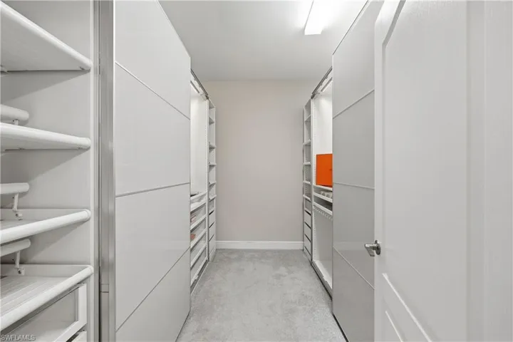6966 Avalon Cir 908, Naples, Florida 34112