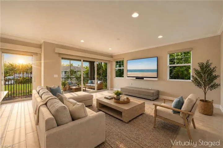 6966 Avalon Cir 908, Naples, Florida 34112