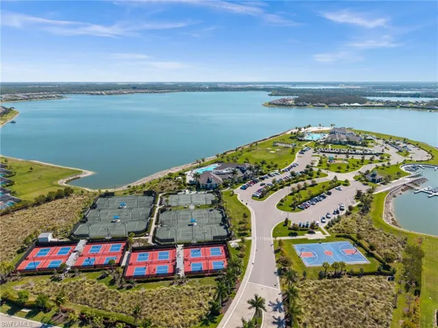17351 Blue Sapphire Dr, Fort Myers, Florida 33913