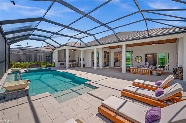 17351 Blue Sapphire Dr, Fort Myers, Florida 33913