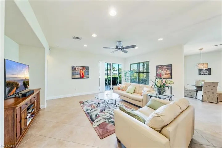 12819  Carrington  CIR, Naples, FL 34105