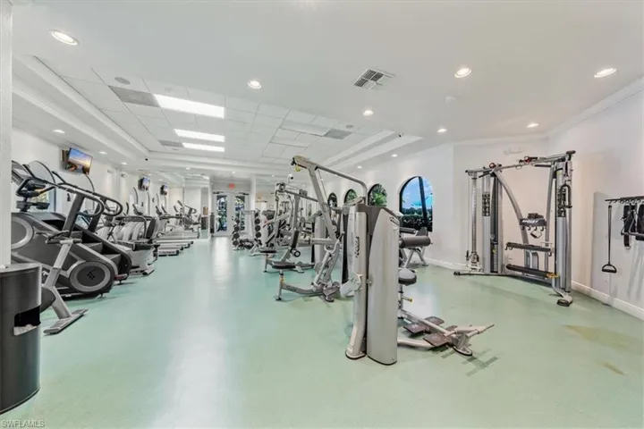 12819  Carrington  CIR, Naples, FL 34105