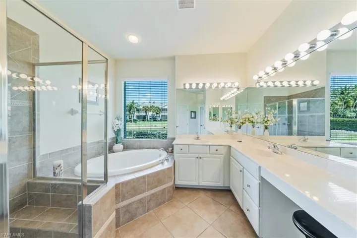 12819  Carrington  CIR, Naples, FL 34105