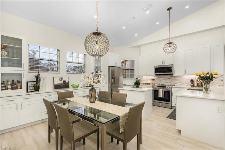1319  Egrets  LNDG, Naples, FL 34108