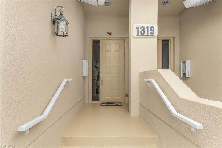 1319  Egrets  LNDG, Naples, FL 34108
