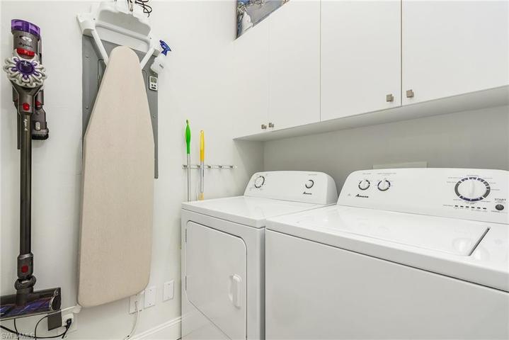 1319  Egrets  LNDG, Naples, FL 34108