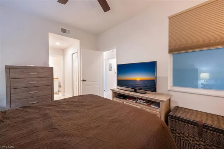 Bedroom with a ceiling fan
