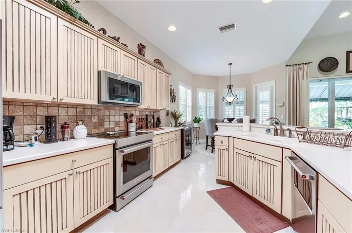 3181  Bramble Cove  CT, Fort Myers, FL 33905