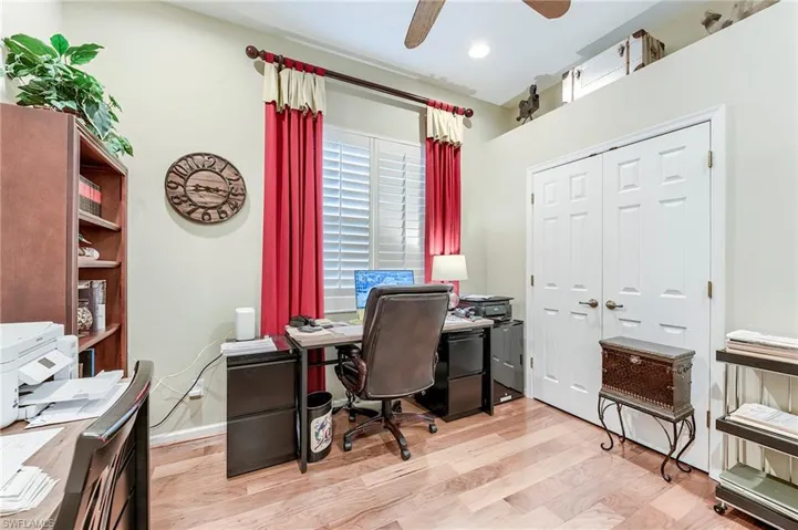 Guest Bedroom #2/Office