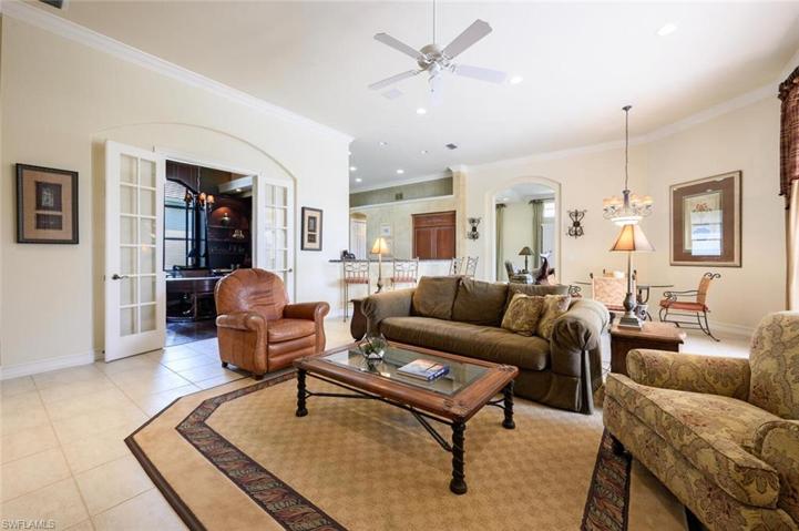 A nice comfortable room to relax