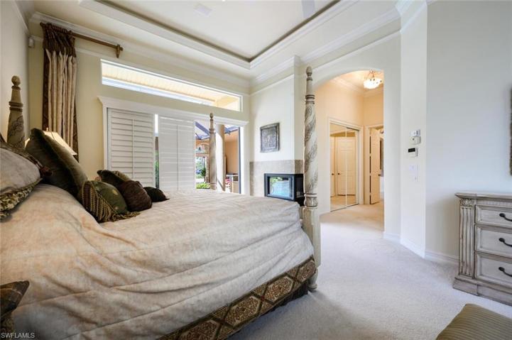 Master Bedroom with King Bed and Sliders to the Lanai